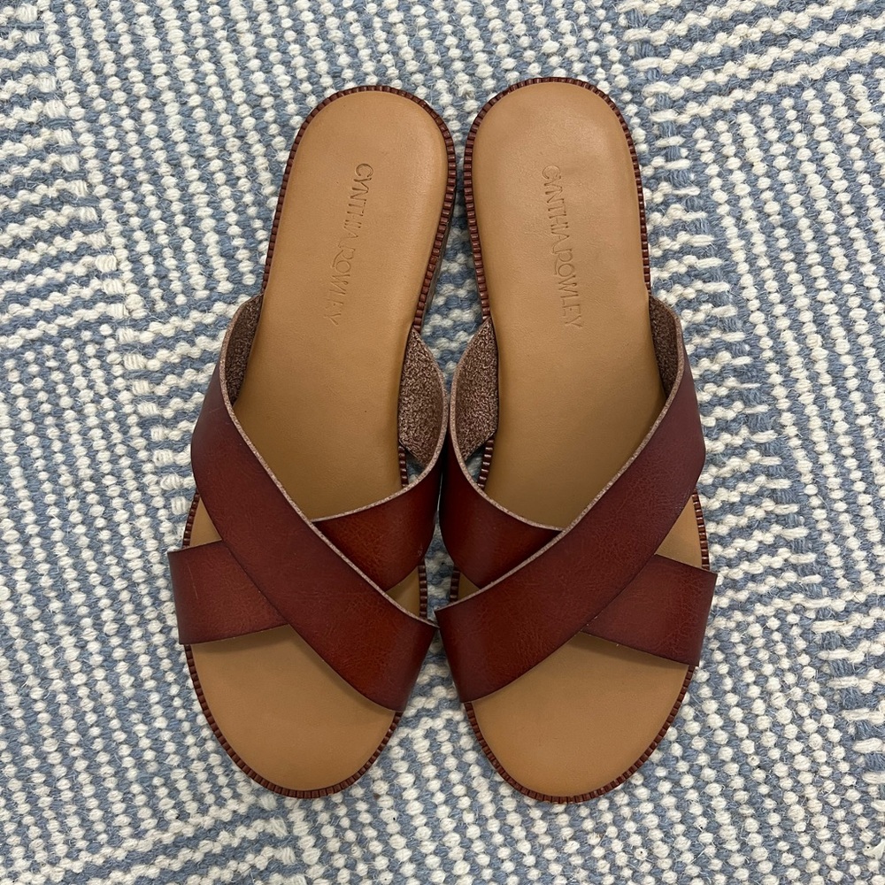 Cynthia Crowley sandal